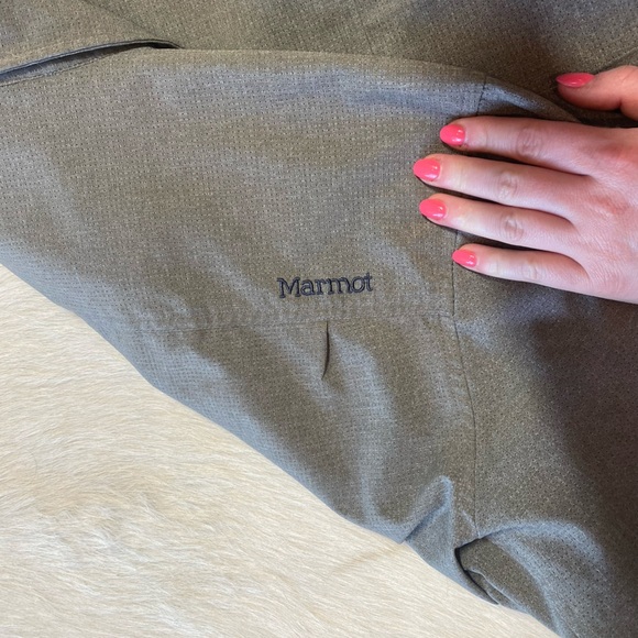 Marmot Men's Long-Sleeve Button-Up Shirt in Gray - Picture 9 of 9